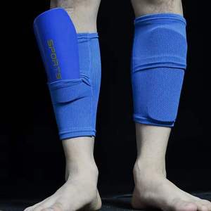 Protège-tibias de football avec soutien du mollet et manchon de compression avec poche - Product Image 2