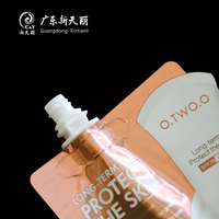Sachets d'emballage plastique personnalisés de 5 ml et 10 ml avec bec verseur pour échantillons de soins de la peau et applicateur pinceau pour crème solaire