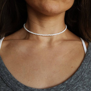 Böhmische runde Harz Halskette Multi color Acryl Small <span class=keywords><strong>Measle</strong></span> Perlen Long Choker für Partys Modische Perlenketten - Product Image 6