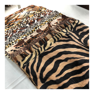 RedSun Textile Wholesaler <span class=keywords><strong>Tissu</strong></span> en fausse fourrure 100% polyester brillant, motifs tigre, léopard, lapin et animal, pour maillots de bain - Product Image 1