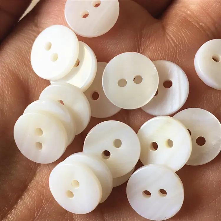 Ready for shipping natural freshwater mother of pearl river agoya seashell abalone shank buttons sewing on 2 4 two four hole