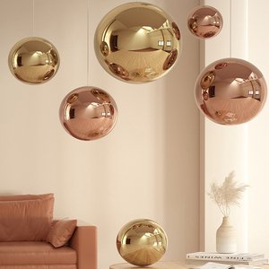 Suministro de tamaños completos 100mm 120mm 135mm 150mm 180mm Durable 201 304 316L Acabado en espejo Bolas decorativas de acero inoxidable dorado - Product Image 5