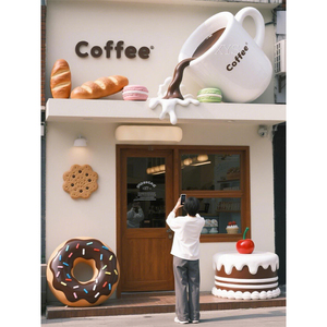 <span class=keywords><strong>Estatuas</strong></span> de Fibra de Vidrio Hechas a Medida para Decoración de Tiendas Comerciales con Diseños Creativos de Dibujos Animados - Product Image 1