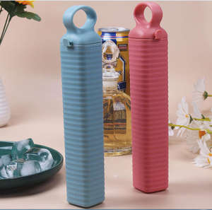 Moule à glaçons créatif et écologique en plastique, type bande, portable, pour usage domestique, en plastique souple de qualité alimentaire - Product Image 1