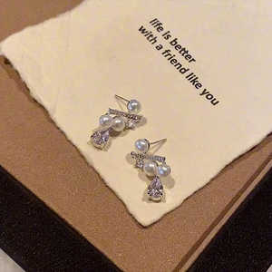 Boucles d'oreilles WENCHI 1592 en perles naturelles en forme de goutte d'eau avec zircon - Accessoire de bijouterie élégant et luxueux - Product Image 5