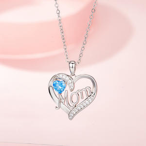 Nouveau collier de lettres simples collier <span class=keywords><strong>en</strong></span> forme de coeur MAMAN collier de fête des mères femme envoyer des bijoux cadeau de maman - Product Image 4