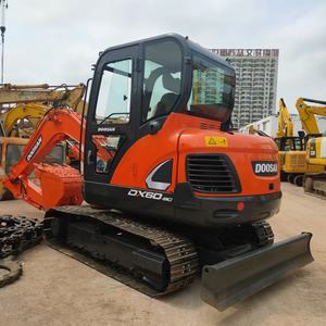 Excavatrice d'occasion Doosan DX60-9C 2023, poids opérationnel 6 tonnes, taille mini, certifiée d'origine, Chine, 0-2000 heures, boîte de vitesses et pompe - Product Image 5