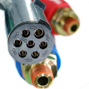 ชุดสายลมสำหรับรถบรรทุกขนาด 12 ฟุต 3 นิ้ว แบบ 3 in 1 พร้อมสายไฟ ABS 7 ทาง และชุดสายยางหุ้มสายลมสำหรับรถพ่วง - Product Image 4