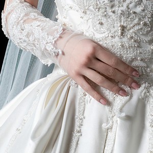 <span class=keywords><strong>Robe</strong></span> <span class=keywords><strong>de</strong></span> bal longue élégante et moderne en satin brillant, brodée à la main avec des perles et des dentelles, couleur ivoire, collection 2026 - Product Image 5