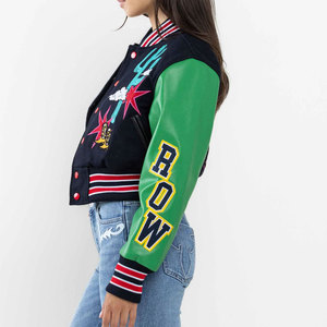 Veste universitaire pour femme fabriquée en usine, modèle de qualité supérieure, pour l'hiver, en toile imprimée élégante, respirante, séchage rapide, idéale pour l'extérieur - Product Image 3