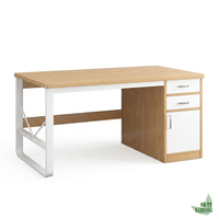 Bureau d'ordinateur en chêne clair avec pieds en métal blanc, style nordique moderne, avec tiroirs et armoire pour le bureau à domicile et le travail
