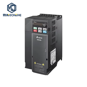 Variateur de fréquence AC robuste VFD17AMS43ANSAA 10HP 3 phases avec filtre EMC intégré pour applications de pompes, de ventilateurs et de systèmes HVAC - Product Image 1