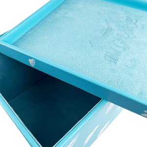 Boîte d'emballage de figurine jouet LABUBU en cuir PU bleu personnalisé avec couvercle | Étui à chaussures cadeau de dessin animé en <span class=keywords><strong>bois</strong></span> imprimé UV - Product Image 4