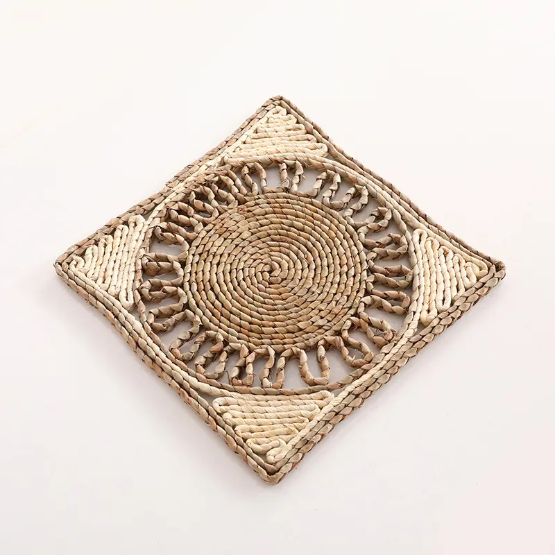 XL-NY Woven Placemats Round Wicker Rattan Plate Chargers Round Woven Placemats for a Dining Table Water Hyacinth Wicker