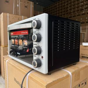 Four électrique de table Galanz 42L, friteuse et four multifonction, idéal pour griller, cuire, rôtir, cuisiner, <span class=keywords><strong>2</strong></span> niveaux, porte vitrée, puissance 2000W - Product Image 3