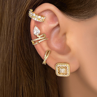 Boucles d'oreilles clous de haute qualité, classiques, géométriques, carrées, serties de zircon, plaquées or, porte-bonheur pour femmes
