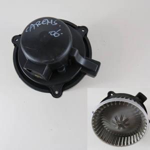 Ventola del Riscaldamento per Kia Carens UN Mk2 2006-2013 Usata (29150 20U-2-F-4) - Product Image 1