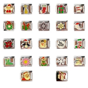 สร้อยข้อมือสแตนเลสสตีลชุบทองแบบโมดูลาร์สไตล์อิตาลี รุ่นใหม่ ดีไซน์ทันสมัยสำหรับโอกาสพิเศษ - Product Image 3