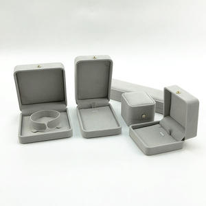 Boîte d'emballage de <span class=keywords><strong>bijoux</strong></span> rectangulaire en papier <span class=keywords><strong>origami</strong></span> multicolore à coins arrondis avec bouton doré 007 - Product Image 2