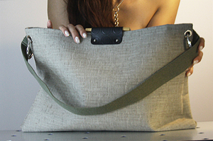 Borse Tote di Lusso da Donna in Materiale Mat-b, Design Italiano Personalizzabile, Fatte a Mano, Stile Classico Rock, Sostenibili - Product Image 3