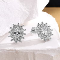 Grosir Perhiasan Set 4pcs Perak Sterling 925 Oval CZ Snowflake Halo Kalung Gelang Cincin Anting 3 Warna Wanita Pengantin OEM