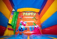 Toboggan aquatique gonflable double piste en PVC personnalisé pour usage commercial extérieur avec piscine, modèle IB101
