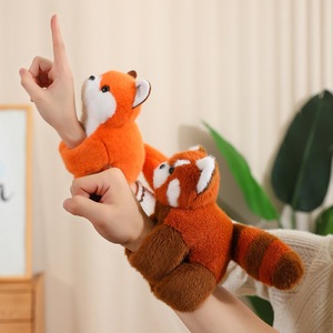 Regalos <span class=keywords><strong>de</strong></span> Navidad Juguete <span class=keywords><strong>de</strong></span> peluche personalizado Felpa Bosque Animal Mano Aplaudir Pulsera Pat Cinturón Slap Fox Panda Capybara Mapache Mono Pulsera - Product Image 2