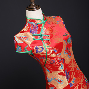 <span class=keywords><strong>Robe</strong></span> longue pour femmes du Nouvel An chinois, <span class=keywords><strong>robe</strong></span> rouge Cheongsams Qipao, <span class=keywords><strong>robe</strong></span> de <span class=keywords><strong>mariée</strong></span>, taille plus, <span class=keywords><strong>robe</strong></span> de soirée en soie satinée, dragon phénix - Product Image 4