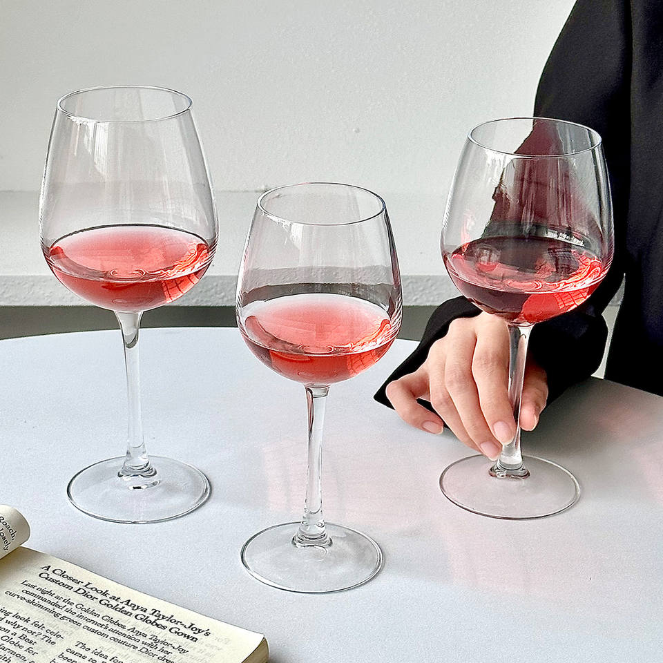 Stemmed wine glasses with balloon-shaped bowls
