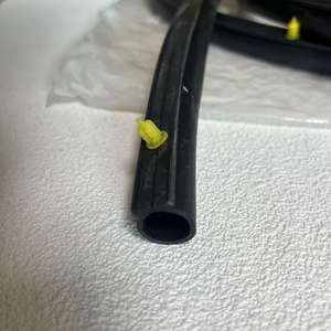 NOUVEAU JOINT DE CAPOT OEM MOPAR 2011-2020 pour GRAND CHEROKEE pour <span class=keywords><strong>DURANGO</strong></span> 68070493AA - Product Image 5