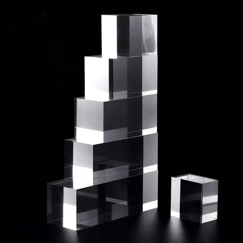 เกียรติยศของคริสตัลผลิตผู้จัดจำหน่าย K9เปล่าแก้วคริสตัลบล็อก Cube สำหรับแกะสลักเลเซอร์3d เลเซอร์คริสตัลรูปภาพ Cube