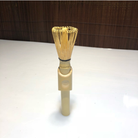 Fouet à matcha de haute qualité, élégant, à dents variées, lisse et sans danger, de couleur violette