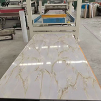 Panneaux muraux en PVC UV haute brillance, résistants aux rayures, couleurs et motifs personnalisables pour s'adapter à la décoration intérieure