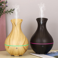 Humidificateur portable à brume fraîche et diffuseur d'arôme 160ml Mini USB Vase Design en plastique avec lumière LED pour un usage domestique