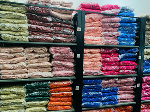 Casquette 6 panneaux 100 % coton, style décontracté, respirante et confortable, OEM ODM, et T-shirt promotionnel personnalisé avec impression sérigraphiée - Product Image 3