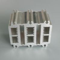 Radiateur électronique en aluminium extrudé sur mesure à structure à ailettes rectangulaires, usiné CNC et fraisé