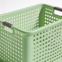 Panier de rangement en plastique PP multi-couleurs et multi-tailles, bac de rangement pour bureau, collations, jouets, articles divers, empilable, creux, durable, facile à nettoyer