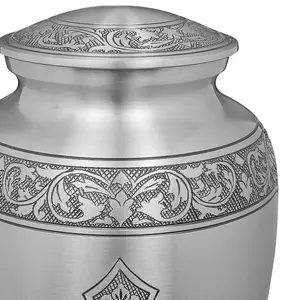 Urnes décoratives faites à la main en métal en aluminium de qualité supérieure pour garder les cendres humaines disponibles pour l'exportation - Product Image 2