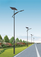 Farola Solar Completa con Alimentación CA, Clasificación IP65, Construcción de Aluminio, Uso en Carreteras, Batería Externa Debajo del Panel Solar