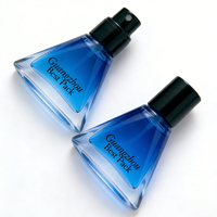Botol Parfum Kaca Segitiga Logo Kustom 30ml 50ml 100ml Tutup Hitam Kemasan Kosmetik Mewah Isi Ulang Grosir