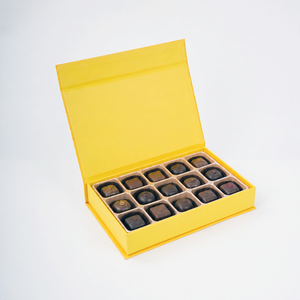 Boîte cadeau personnalisée à fermeture magnétique à rabat, couleur jaune, boîte d'emballage pour <span class=keywords><strong>chocolat</strong></span> avec plateau en plastique - Product Image 3