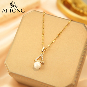 Luxe Stylish <strong>Jewelry</strong> Design 14K Gold Plated Stainless Steel Heart <strong>Leaf</strong> Zircon Pearl Fashion <strong>Jewelry</strong> Necklaces for Dinner Party - Product Image 3