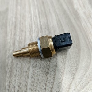 เซ็นเซอร์อุณหภูมิสำหรับ Yamaha tzr DT50 2T 2007 2012อะไหล่รถมอเตอร์ไซค์ทำจากทองเหลืองระบายความร้อนด้วยน้ำ - Product Image 1