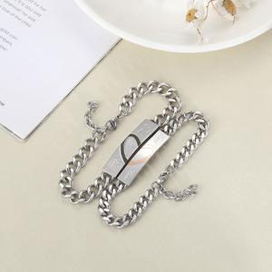 Version coréenne amour <span class=keywords><strong>Bracelet</strong></span> Puzzle Titane Acier <span class=keywords><strong>Couple</strong></span> <span class=keywords><strong>Bracelet</strong></span> Accessoires Saint Valentin Cadeau - Product Image 1