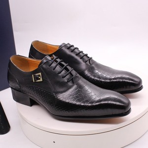 Nouvelles Chaussures Habillées en Cuir Véritable pour Hommes 2026, Respirantes, à Fermeture par Bride, Motif Floral, Isolantes, Idéales pour Mariage - Product Image 3