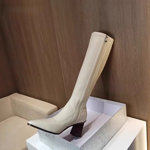 Botas Blancas de Tacón Alto y Grueso, Estilo Coreano, con Parte Superior de Microfibra, que Aumentan la Estatura, para Mujeres de Baja Estatura y Tallas Grandes - Product Image 4
