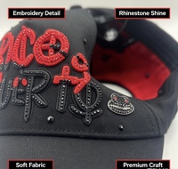 Topi Baseball 6 Panel Katun Hitam Twill Bordir 3D Merah Detail Berlian Imitasi Huruf Sporty Snapback Adjustable Gaya Jalanan