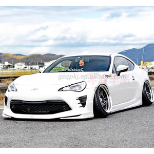 Le labbra di Mona Lisa prima di applicare il labbro del paraurti anteriore GT86 tra il 2017 e il 2021 prima del kit del corpo del carrello elevatore - Product Image 5