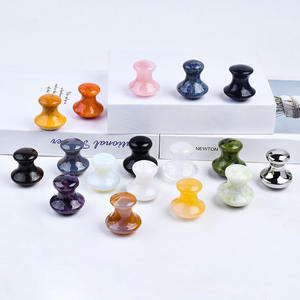 Meilleure vente cristal rose Quartz rose yeux <span class=keywords><strong>Anti</strong></span>-rides ensemble grattage du visage Guasha outil de Massage du visage pierre de Jade champignon Gua Sha - Product Image 1