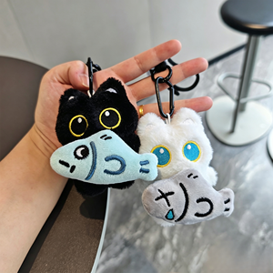 Porte-clés en peluche pendentif chat noir mignon fraise fraîche, ornement à suspendre pour sac d'école d'étudiant - Product Image 4